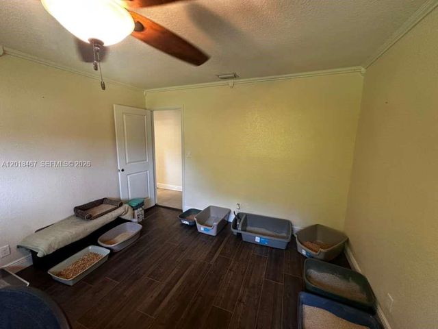11901 NW 25th St, Plantation, FL 33323