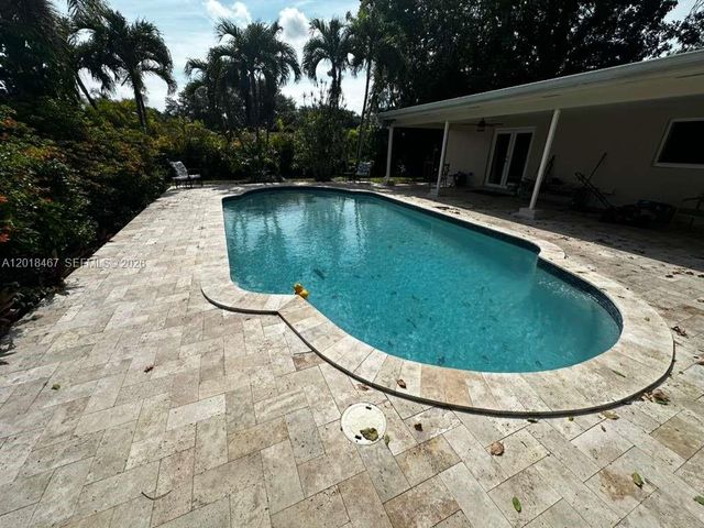 11901 NW 25th St, Plantation, FL 33323