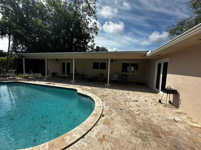 11901 NW 25th St, Plantation, FL 33323