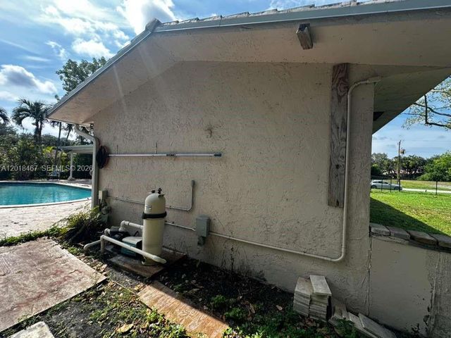 11901 NW 25th St, Plantation, FL 33323