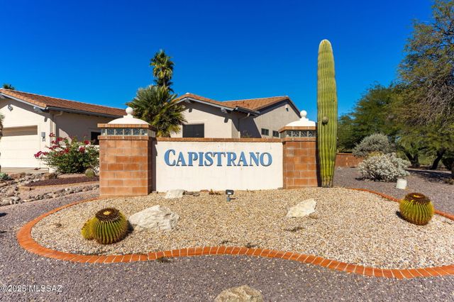 290 N Via Del Ciruelo, Green Valley, AZ 85614