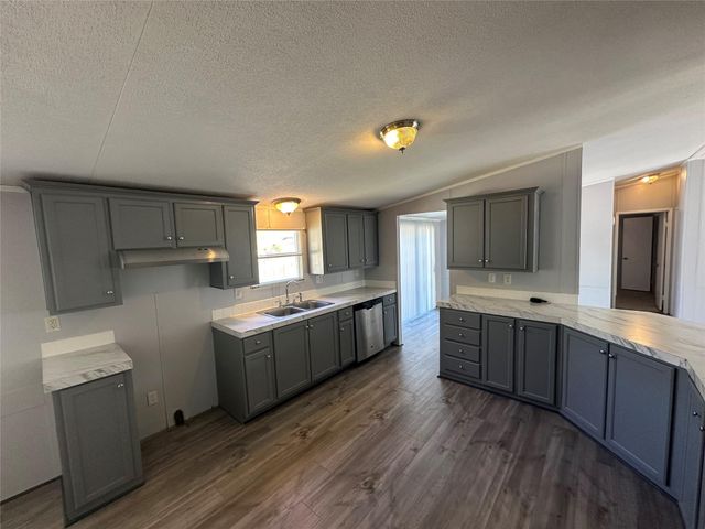 9522 Cypress Drive, Willis, TX 77318