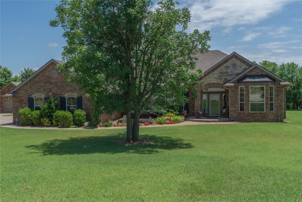 108 Raye Place, Tuttle, OK 73089