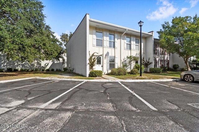 3230 Cumberland Road, 46, Ocean Springs, MS 39564