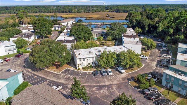 3230 Cumberland Road, 46, Ocean Springs, MS 39564