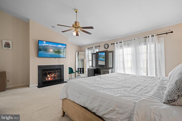 4029 CHETHAM WAY #20, Woodbridge, VA 22192