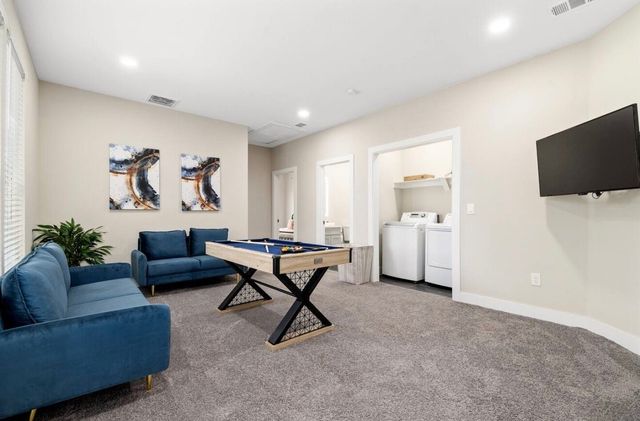 2021 Leath Street, Dallas, TX 75212