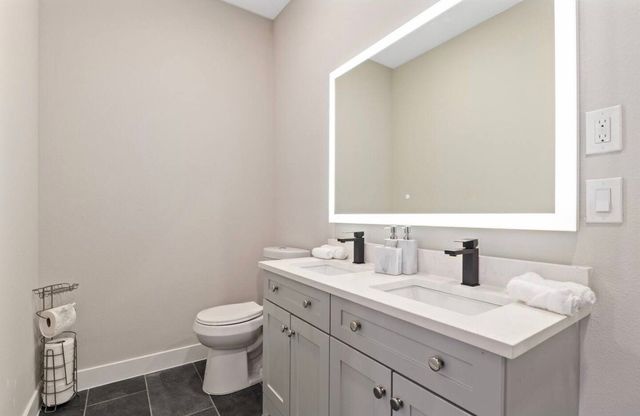 2021 Leath Street, Dallas, TX 75212