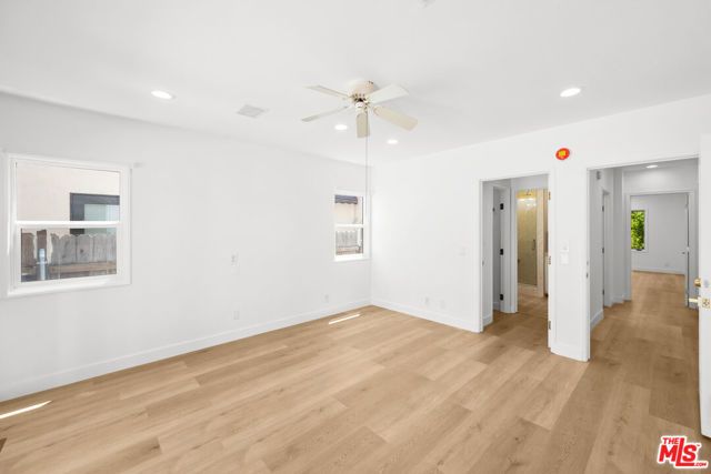 244 S Almont Drive, Beverly Hills, CA 90211