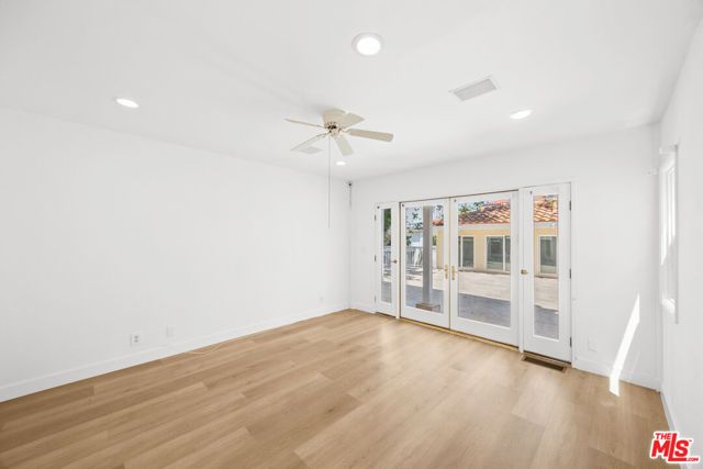 244 S Almont Drive, Beverly Hills, CA 90211