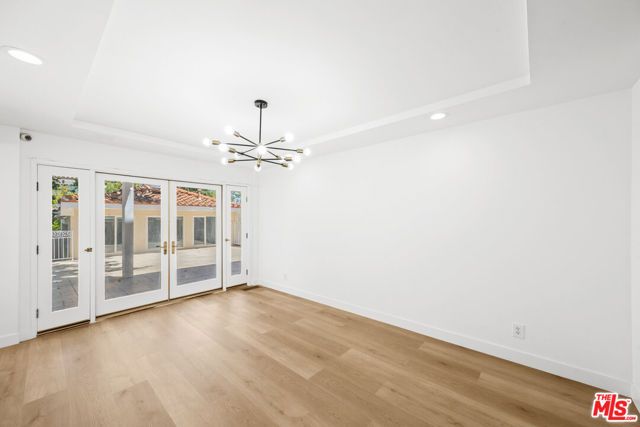 244 S Almont Drive, Beverly Hills, CA 90211