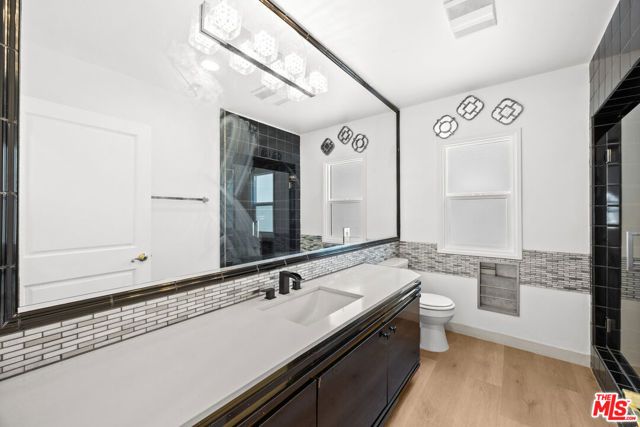 244 S Almont Drive, Beverly Hills, CA 90211