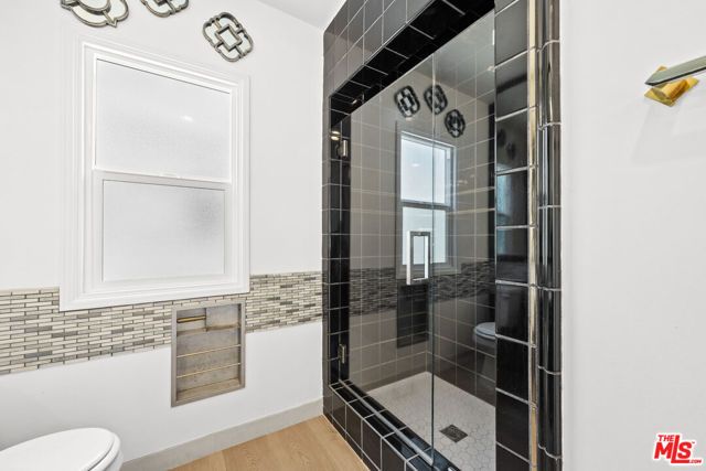 244 S Almont Drive, Beverly Hills, CA 90211