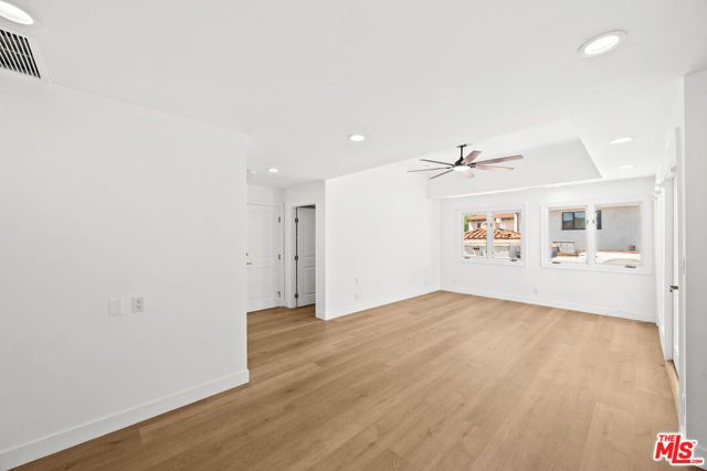 244 S Almont Drive, Beverly Hills, CA 90211