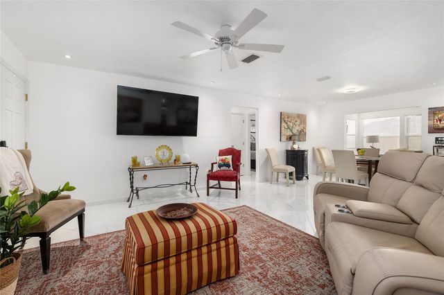 17009 SE 96TH CHAPELWOOD CIRCLE, The Villages, FL 32162