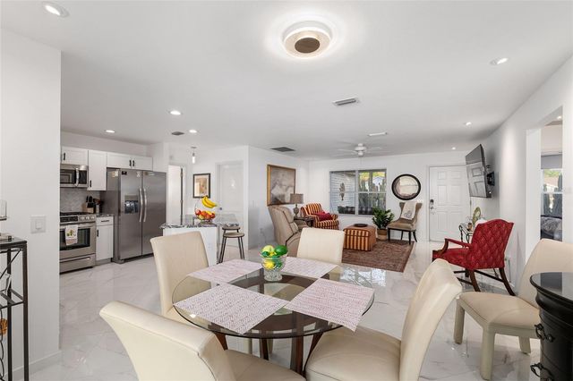 17009 SE 96TH CHAPELWOOD CIRCLE, The Villages, FL 32162