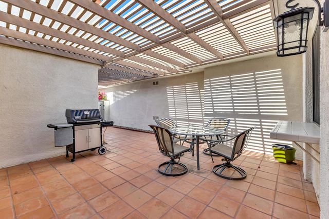 28 Calle Encinitas, Rancho Mirage, CA 92270