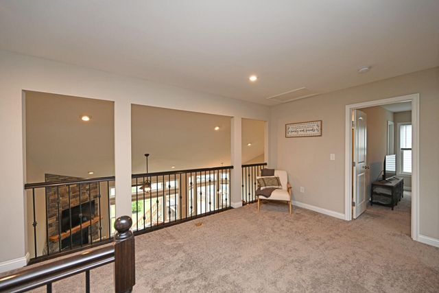 2489 Sierra Drive, Crescent Springs, KY 41017
