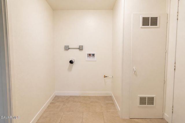 45409 Rodin Avenue, Lancaster, CA 93535