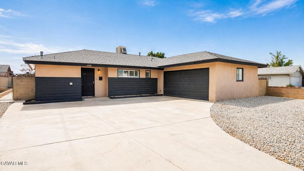 45409 Rodin Avenue, Lancaster, CA 93535