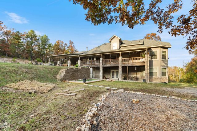 2711 Johnson Lane, Benton, AR 72019