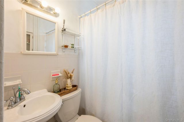 785 Warburton Avenue, Yonkers, NY 10701
