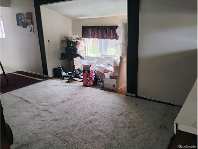 1011 Glen Creighton Dr, Dacono, CO 80514