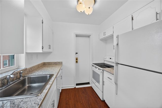 19436 Van Aken Boulevard 307, Shaker Heights, OH 44122