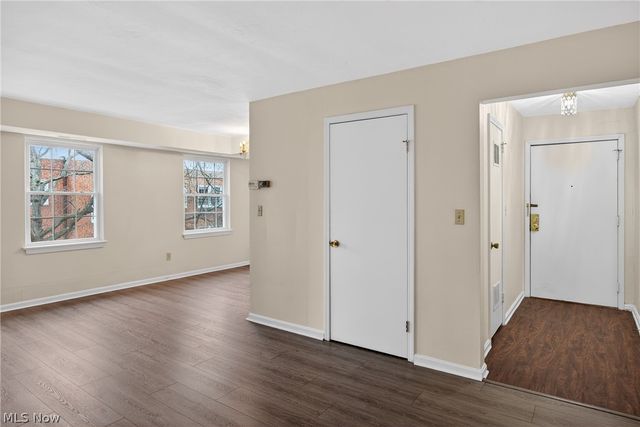 19436 Van Aken Boulevard 307, Shaker Heights, OH 44122