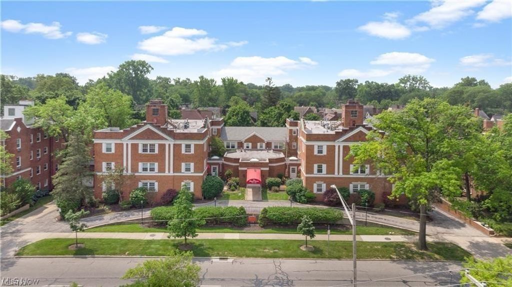 19436 Van Aken Boulevard 307, Shaker Heights, OH 44122