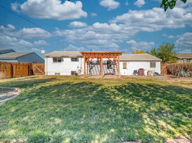 4620 E 72nd Way, Commerce City, CO 80022