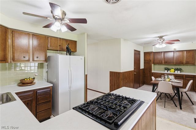 23300 Comstock Road, Bedford Heights, OH 44146