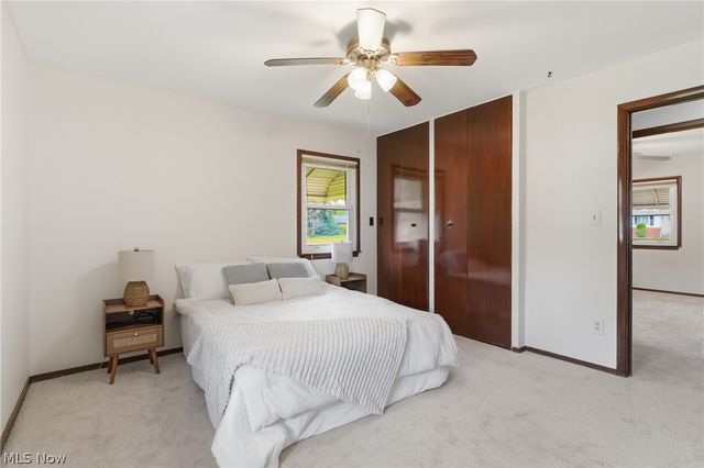23300 Comstock Road, Bedford Heights, OH 44146