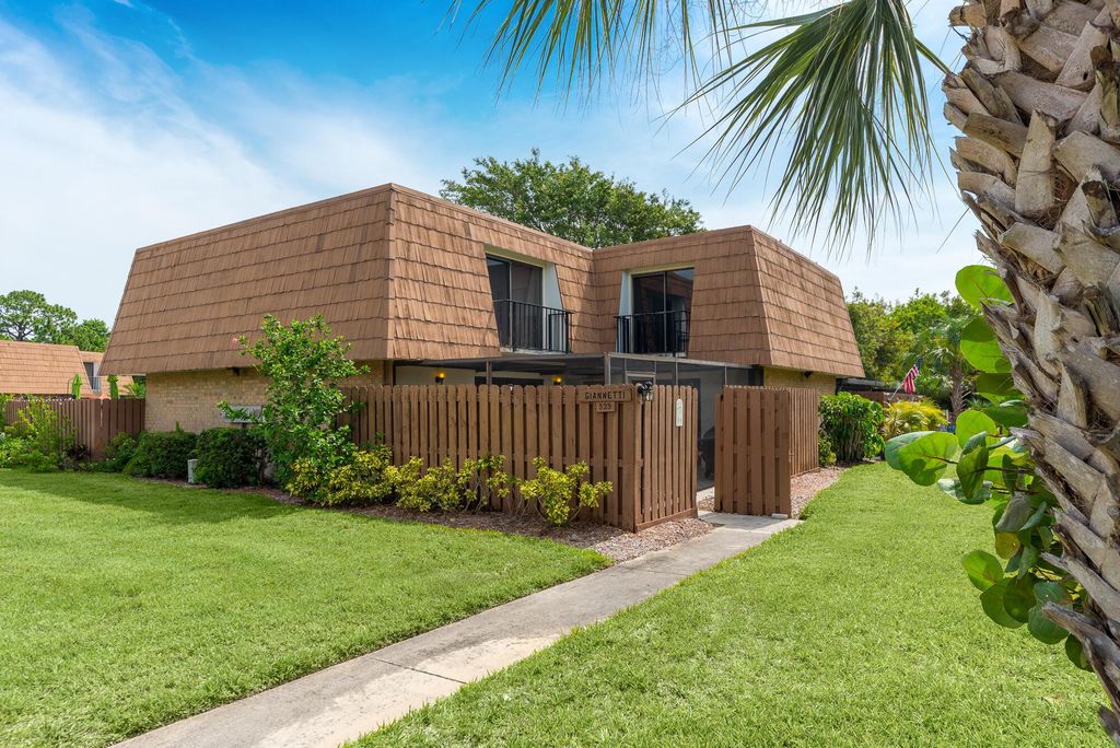 5962 SE Riverboat Drive 525, Stuart, FL 34997