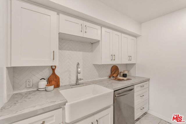 425 Idaho Avenue 10, Santa Monica, CA 90403