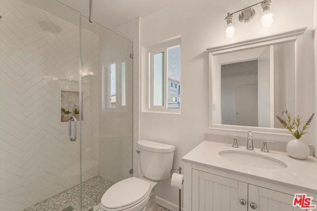 425 Idaho Avenue 10, Santa Monica, CA 90403