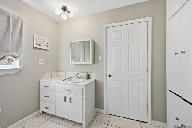 14467 Cabell St, Denham Springs, LA 70726