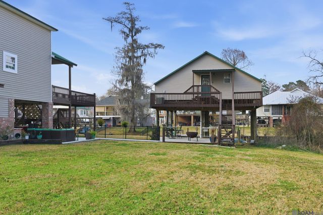 14467 Cabell St, Denham Springs, LA 70726