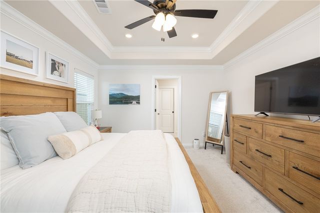 1105 Winifred Avenue, Lowell, AR 72745