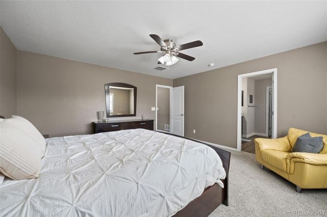 25084 E Pinewood Place, Aurora, CO 80016