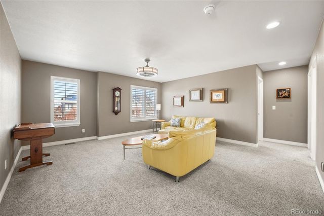 25084 E Pinewood Place, Aurora, CO 80016