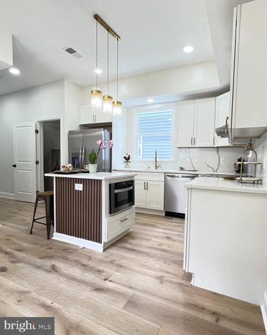 4216 VERMONT AVE, Baltimore, MD 21229