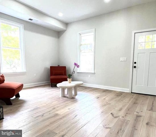 4216 VERMONT AVE, Baltimore, MD 21229