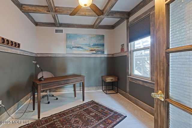 25 Shrewsbury Avenue, Highlands, NJ 07732