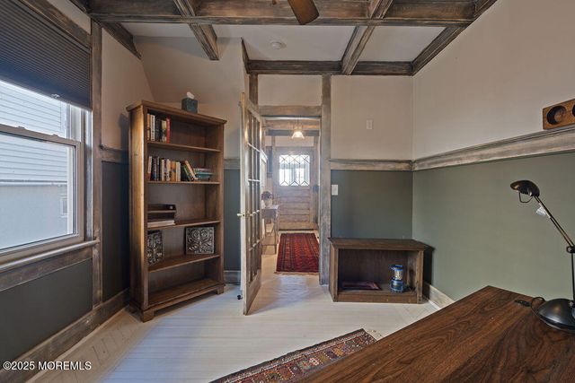 25 Shrewsbury Avenue, Highlands, NJ 07732