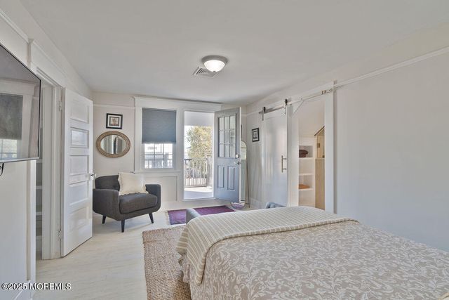 25 Shrewsbury Avenue, Highlands, NJ 07732
