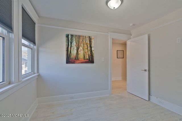 25 Shrewsbury Avenue, Highlands, NJ 07732