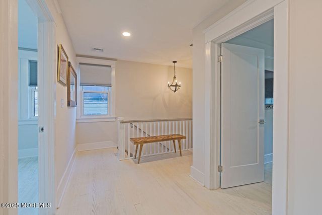 25 Shrewsbury Avenue, Highlands, NJ 07732