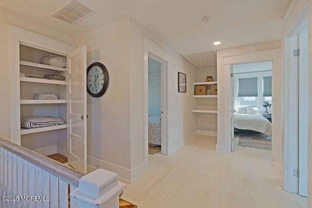25 Shrewsbury Avenue, Highlands, NJ 07732