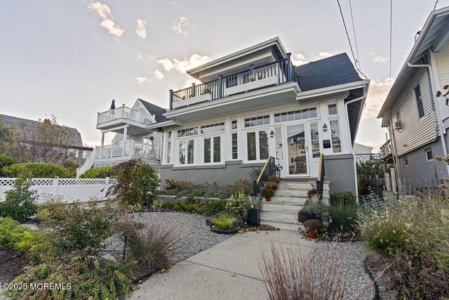 25 Shrewsbury Avenue, Highlands, NJ 07732